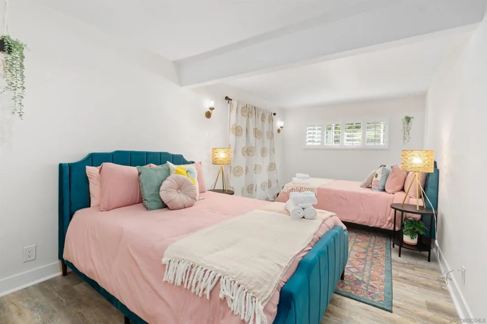 3245 Carolyn Dr Oceanside, CA 92054