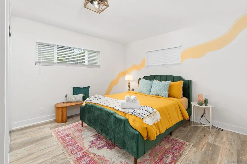 3245 Carolyn Dr Oceanside, CA 92054