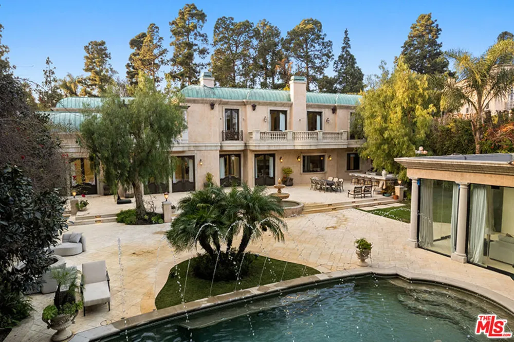 1021 Crescent Drive Beverly Hills, CA 90210