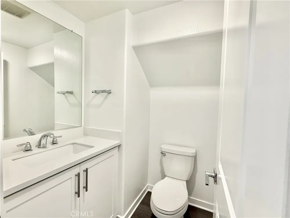 2625 E Forest Paseo Ontario, CA 91762