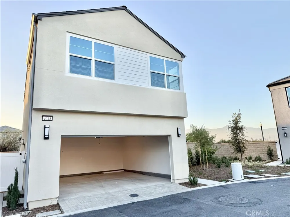 2625 E Forest Paseo Ontario, CA 91762