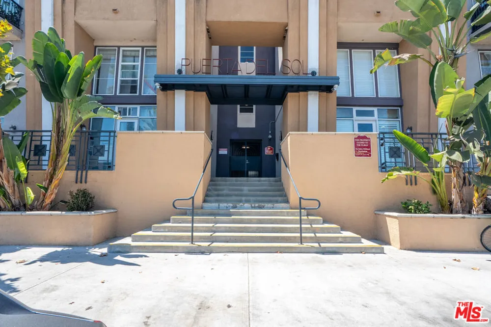 360 W Avenue 26 #236 Los Angeles, CA 90031
