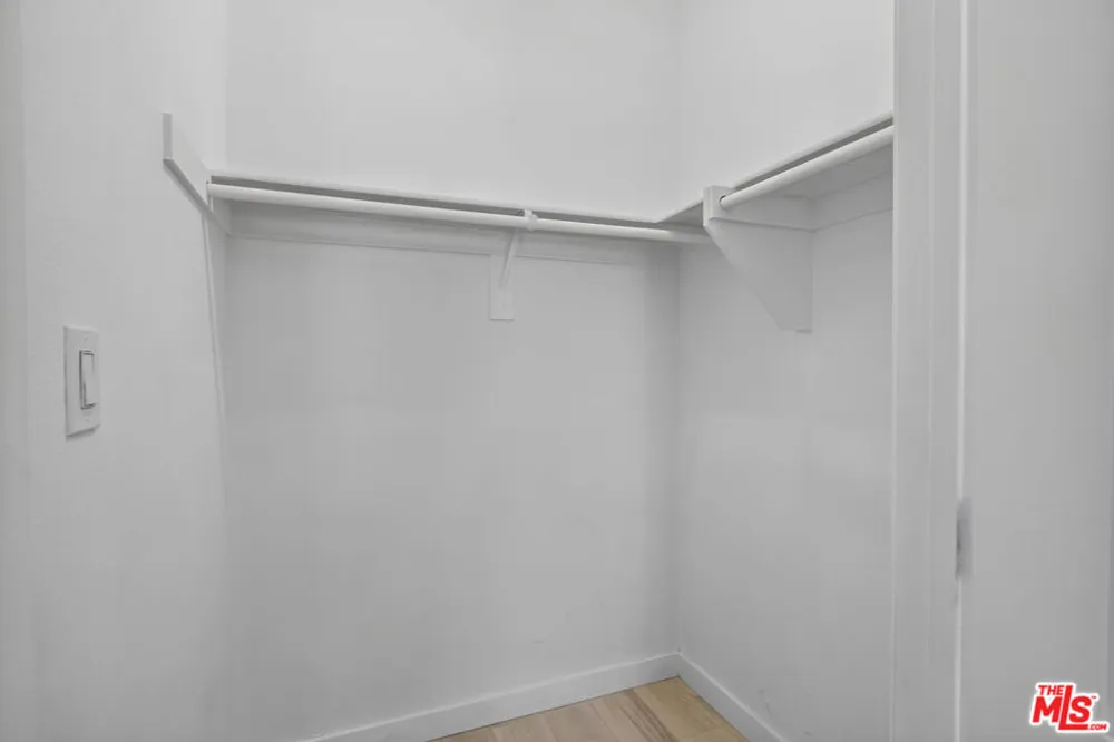 360 W Avenue 26 #236 Los Angeles, CA 90031