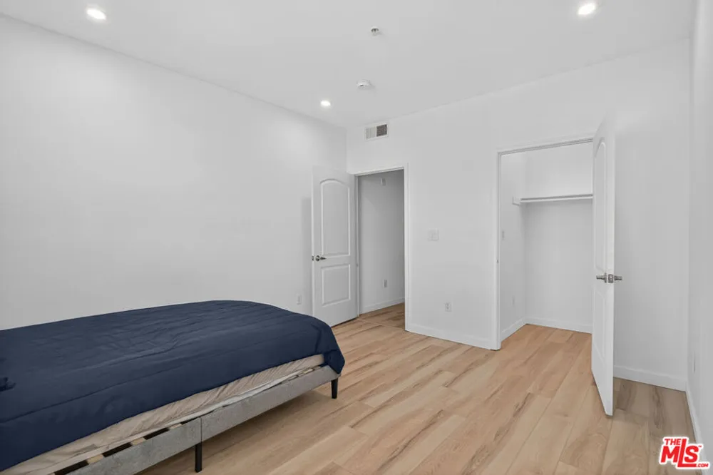 360 W Avenue 26 #236 Los Angeles, CA 90031