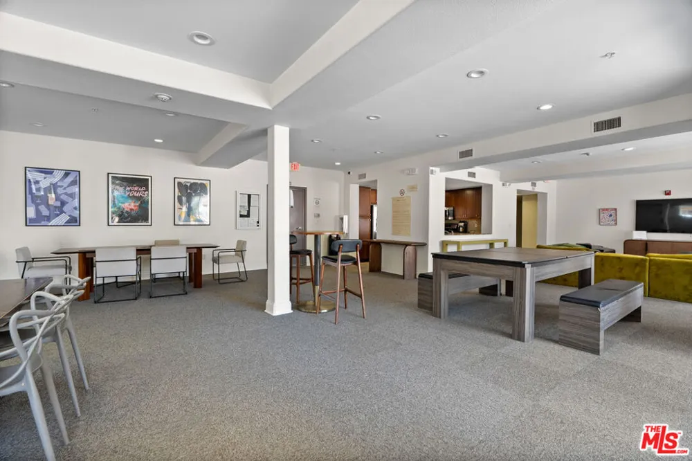 360 W Avenue 26 #236 Los Angeles, CA 90031