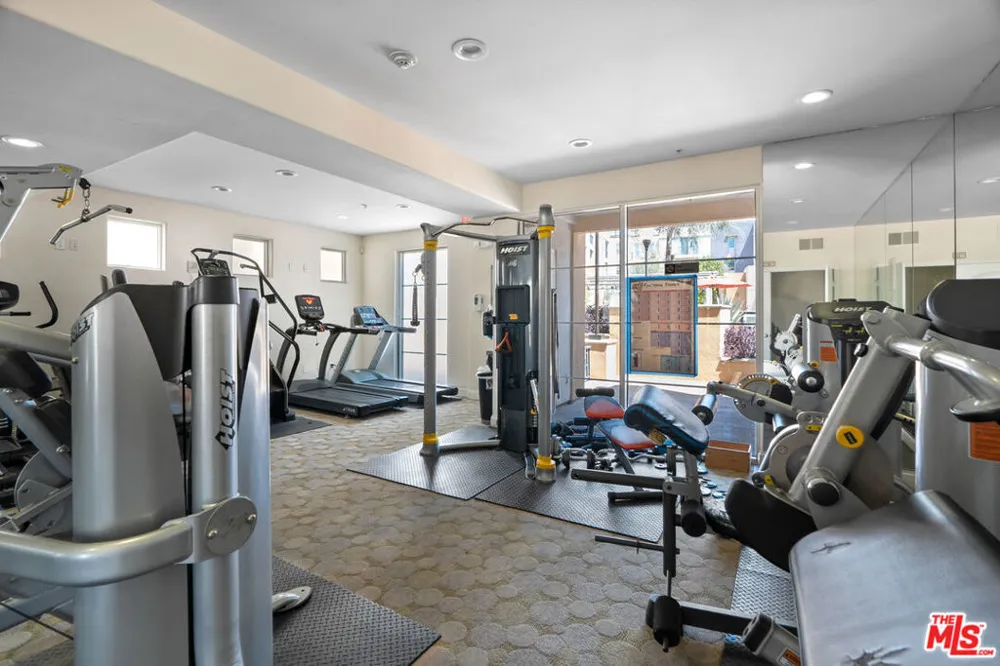 360 W Avenue 26 #236 Los Angeles, CA 90031