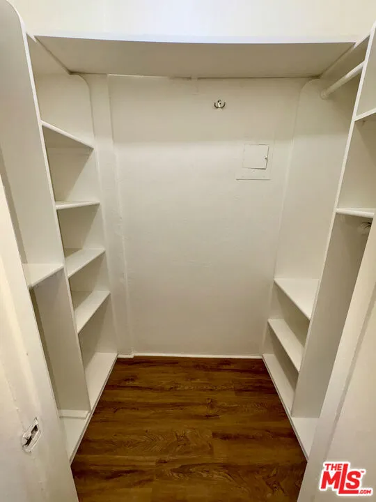 439 Van Ness Avenue #1 Los Angeles, CA 90004