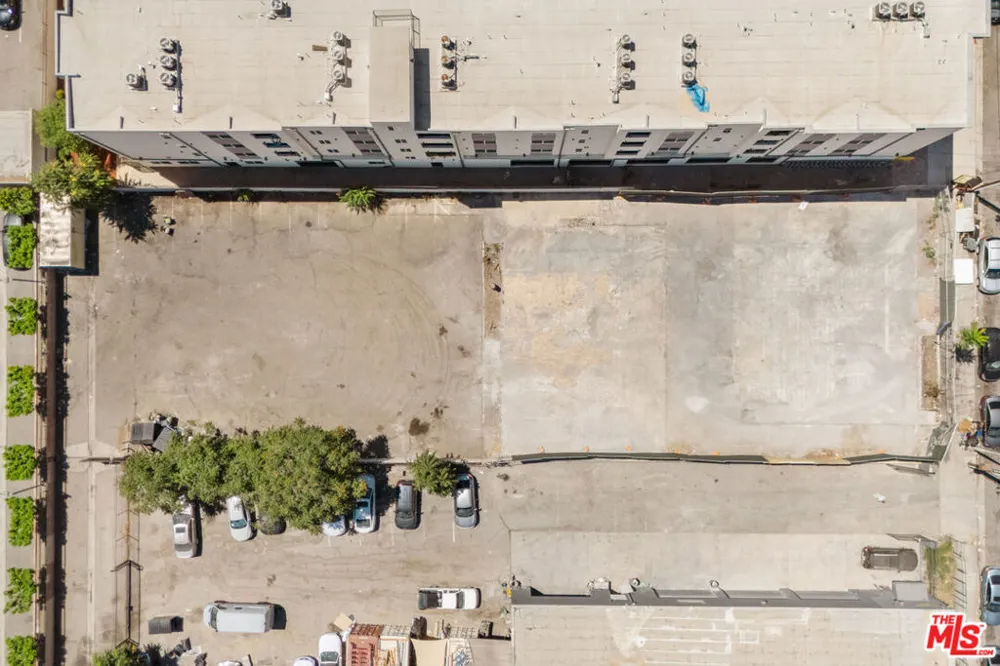 15226 Parthenia Street Los Angeles, CA 91343