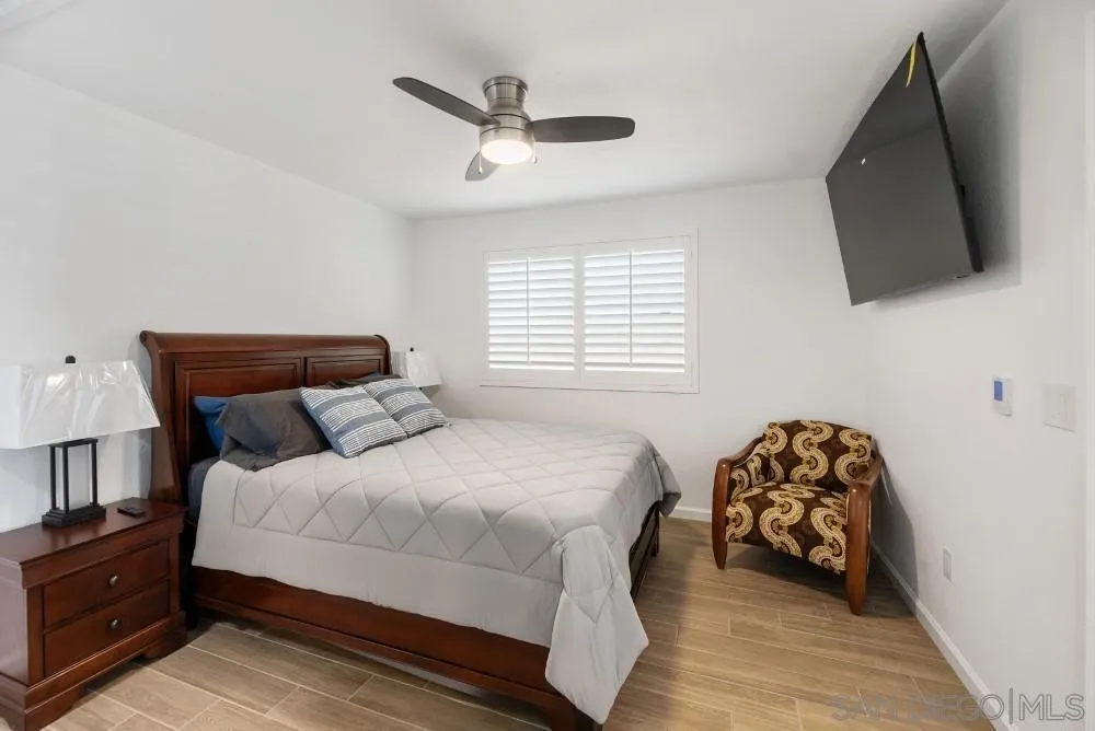 2057 Felspar St San Diego, CA 92109