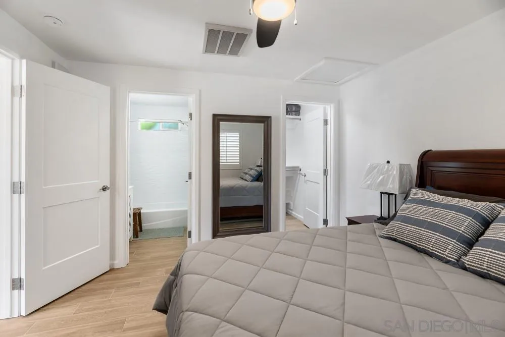 2057 Felspar St San Diego, CA 92109