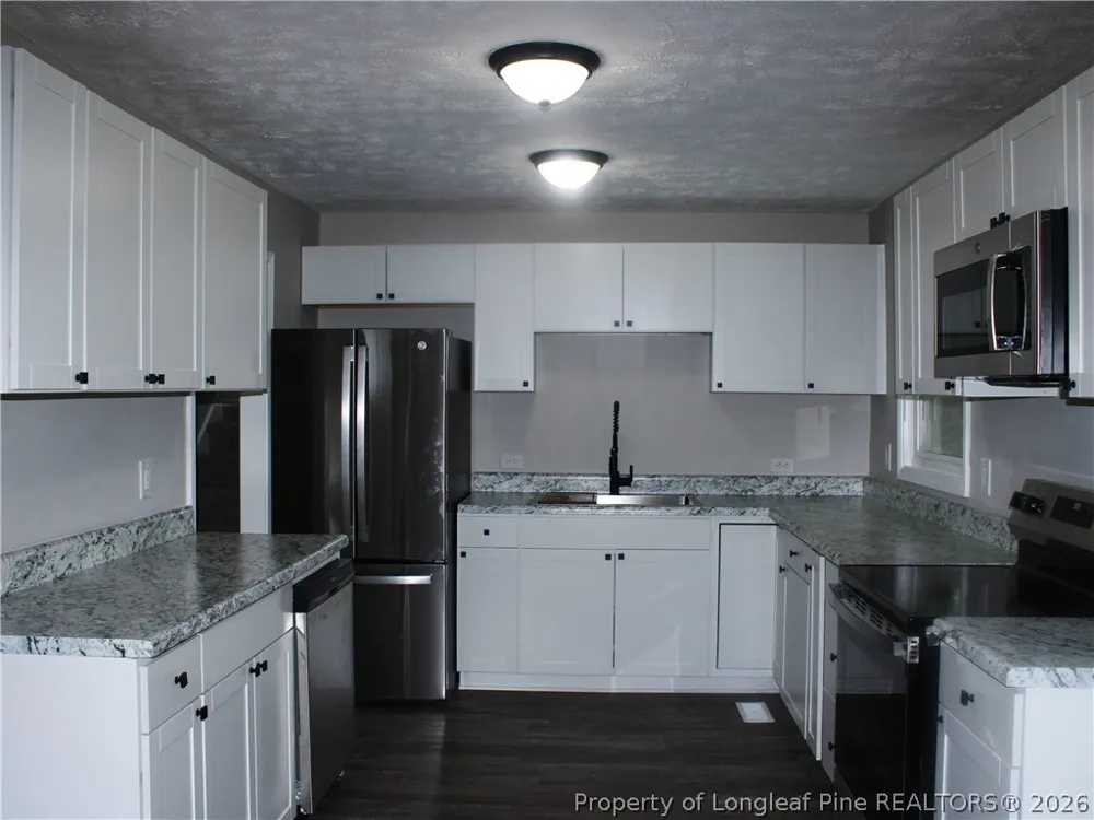 2406 W Brinkley Drive Spring Lake, NC 28390