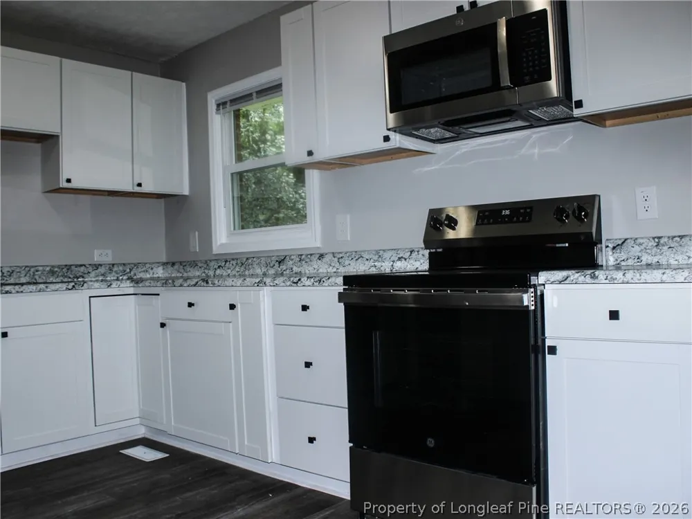 2406 W Brinkley Drive Spring Lake, NC 28390
