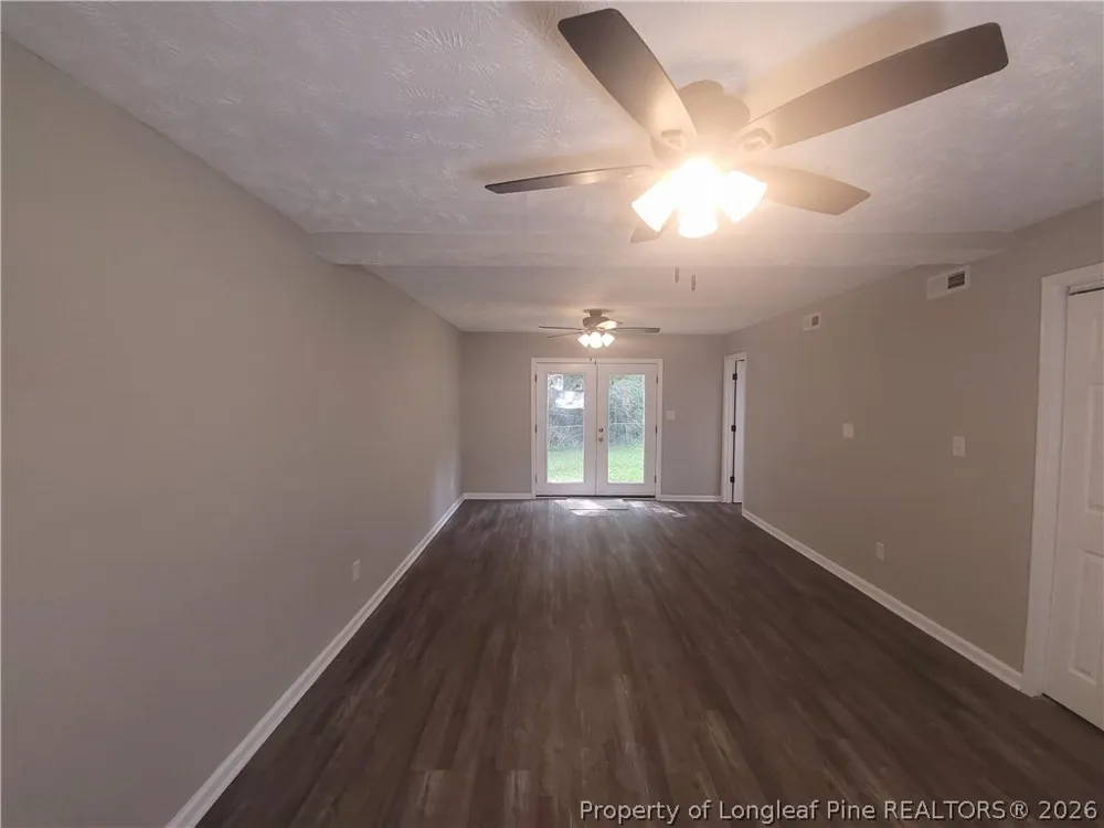 2406 W Brinkley Drive Spring Lake, NC 28390