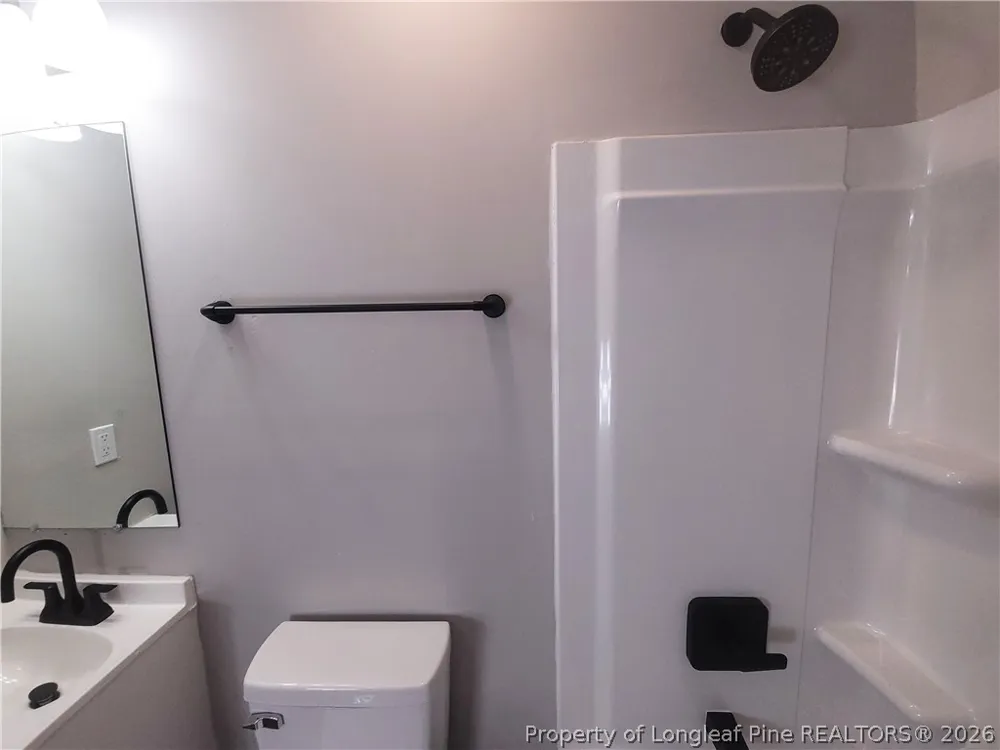2406 W Brinkley Drive Spring Lake, NC 28390