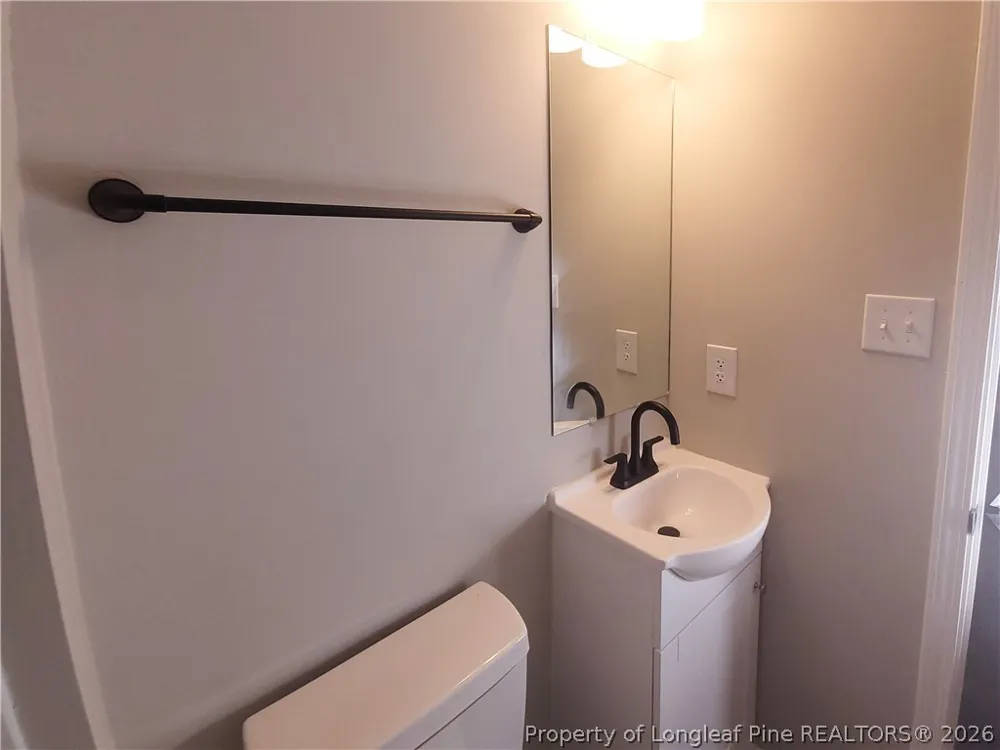 2406 W Brinkley Drive Spring Lake, NC 28390