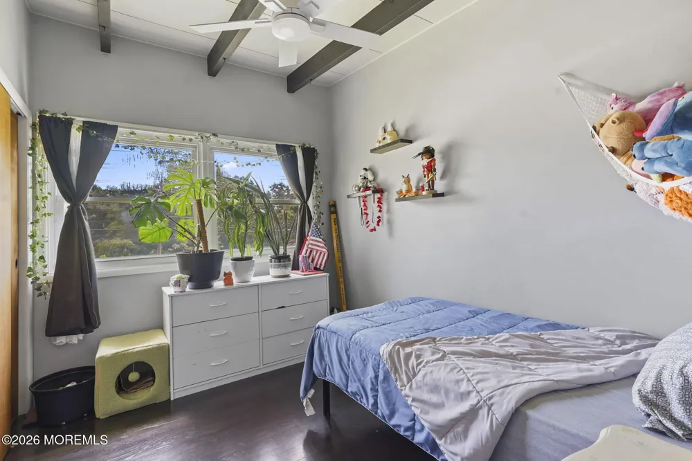 104 Price Drive Little Egg Harbor, NJ 08087