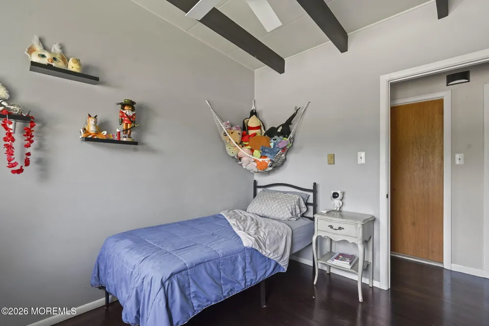 104 Price Drive Little Egg Harbor, NJ 08087