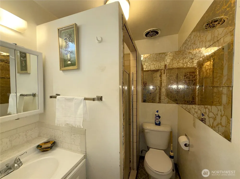 245 Klondike Road Republic, WA 99166