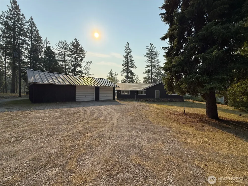 245 Klondike Road Republic, WA 99166