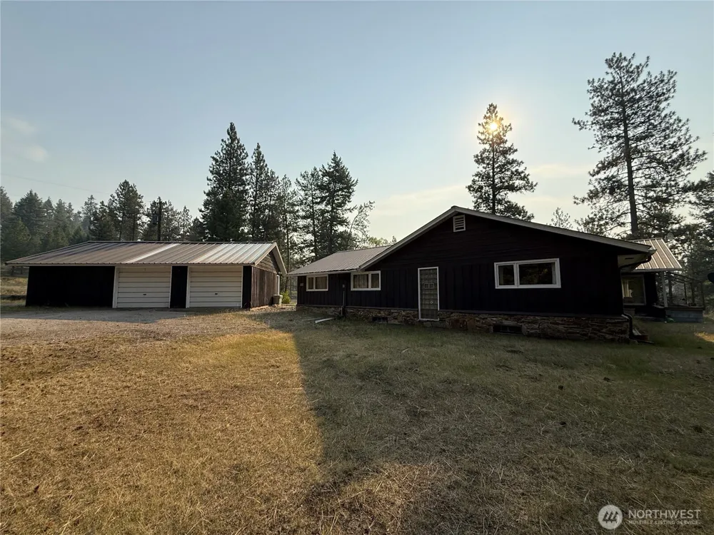 245 Klondike Road Republic, WA 99166