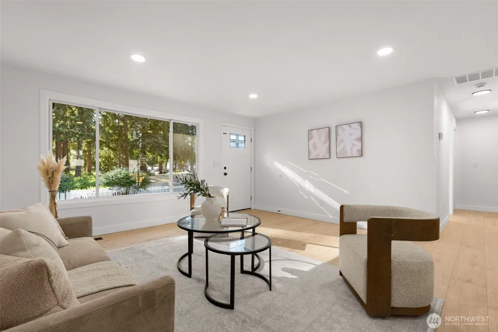 33614 35th Avenue SW Federal Way, WA 98023