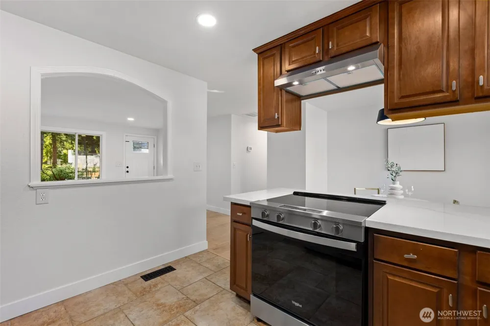 33614 35th Avenue SW Federal Way, WA 98023