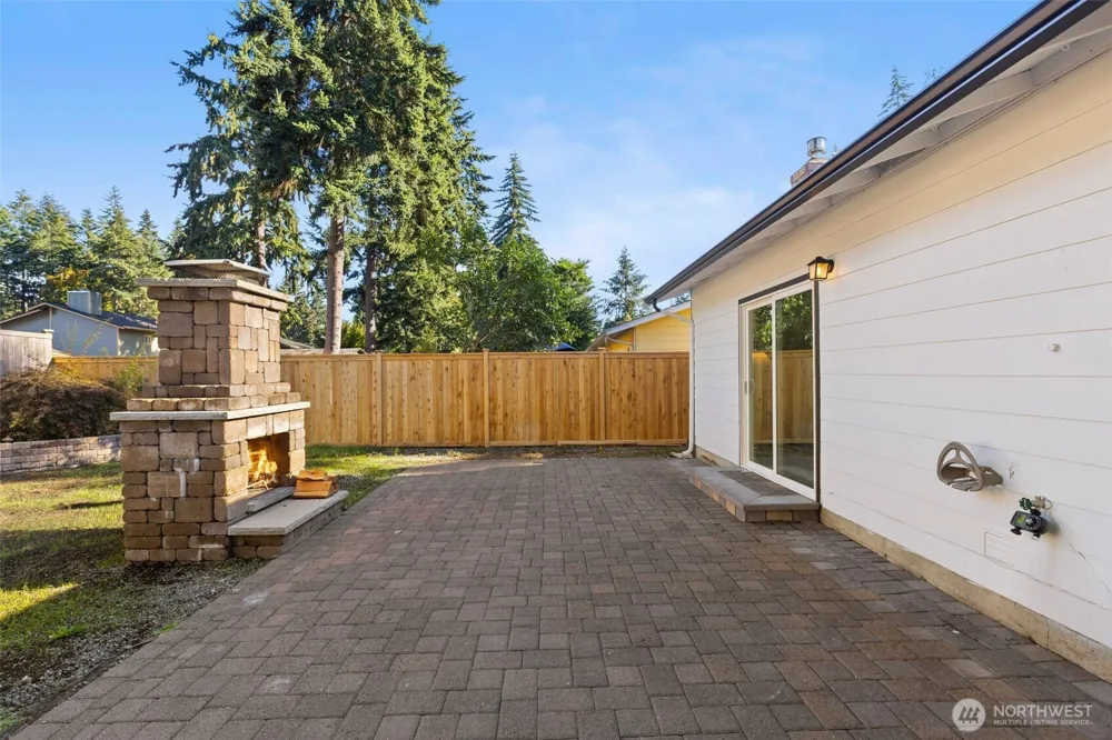 33614 35th Avenue SW Federal Way, WA 98023