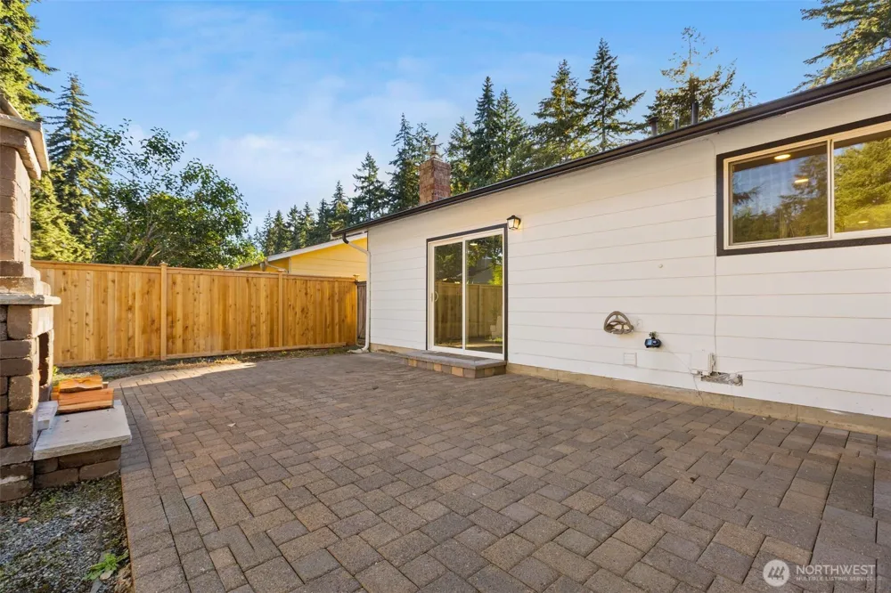 33614 35th Avenue SW Federal Way, WA 98023