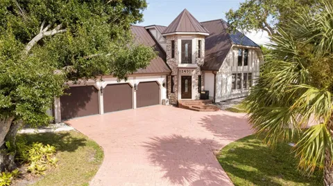 2491 PALM TREE DRIVE