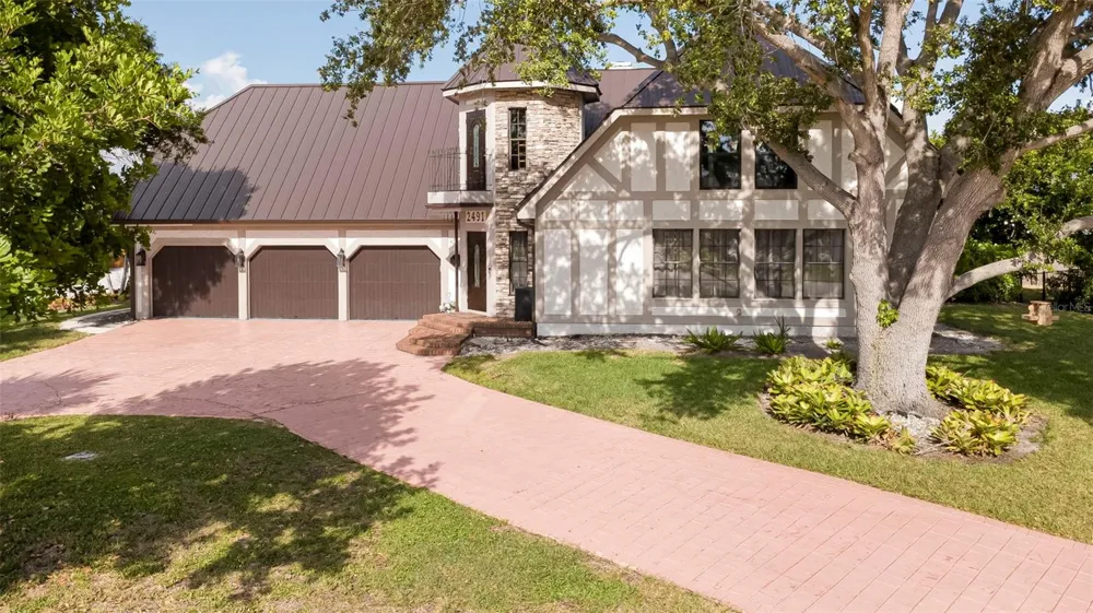 2491 PALM TREE DRIVE Punta Gorda, FL 33950