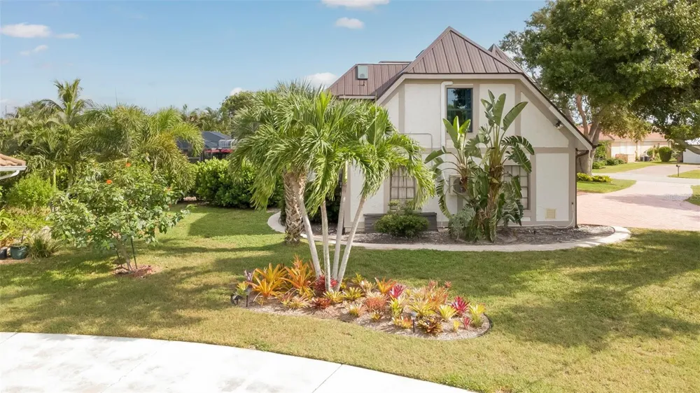 2491 PALM TREE DRIVE Punta Gorda, FL 33950