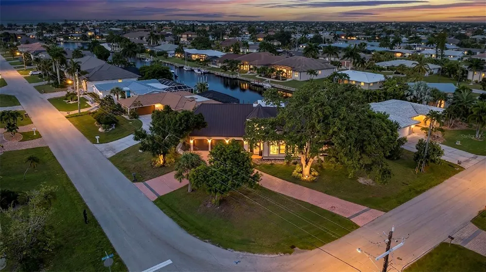 2491 PALM TREE DRIVE Punta Gorda, FL 33950