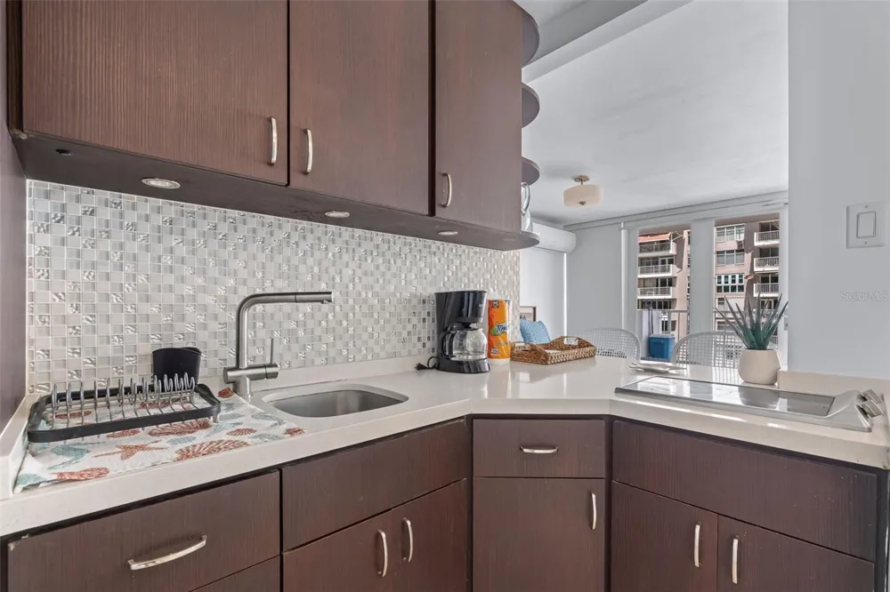 5859 AVE. ISLA VERDE CAROLINA Carolina, PR 00979
