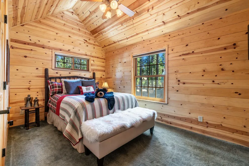 41836 Knobcone Lane Shaver Lake, CA 93664