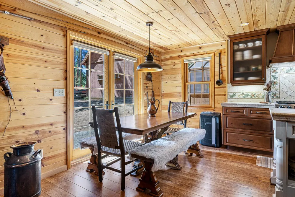 41836 Knobcone Lane Shaver Lake, CA 93664