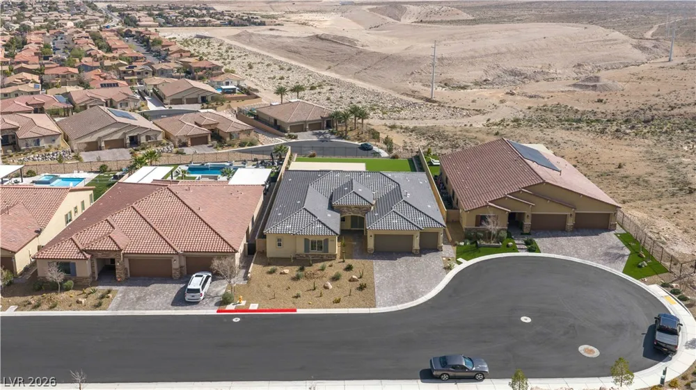 11282 Roman Helmet Street Las Vegas, NV 89141