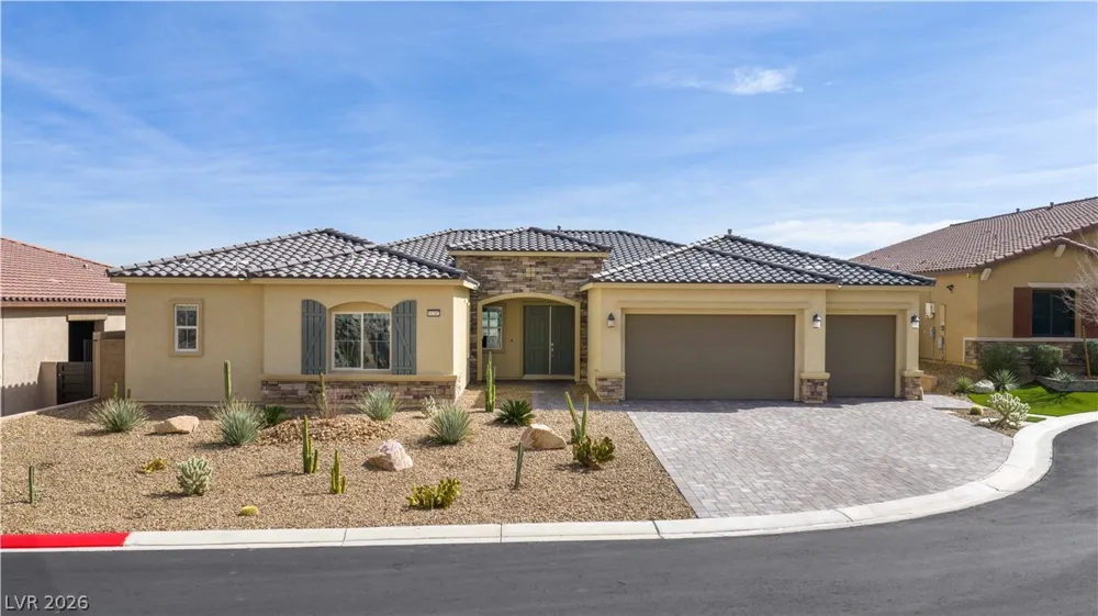 11282 Roman Helmet Street Las Vegas, NV 89141
