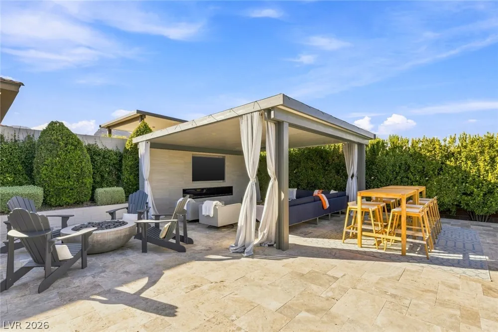 12448 Claymore Highland Avenue Las Vegas, NV 89138