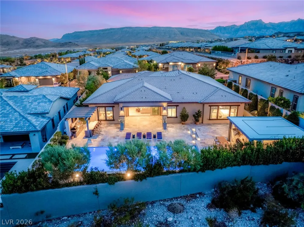12448 Claymore Highland Avenue Las Vegas, NV 89138