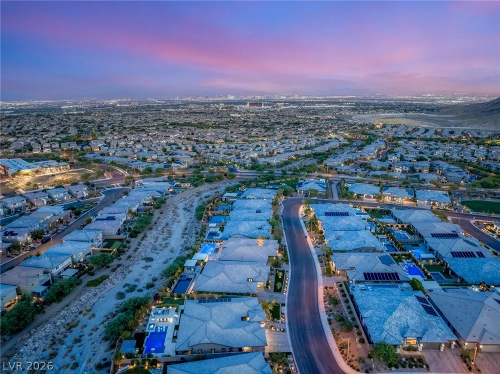 12448 Claymore Highland Avenue Las Vegas, NV 89138