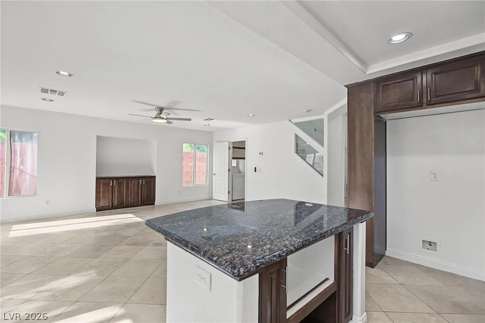 8470 Summers Ranch Court Las Vegas, NV 89139