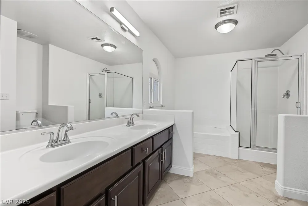 8470 Summers Ranch Court Las Vegas, NV 89139