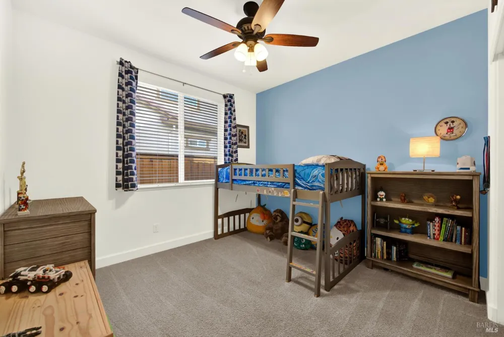 426 Crimson Circle Vacaville, CA 95687