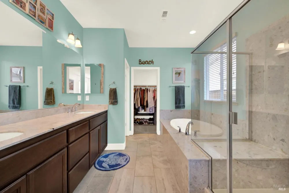 426 Crimson Circle Vacaville, CA 95687