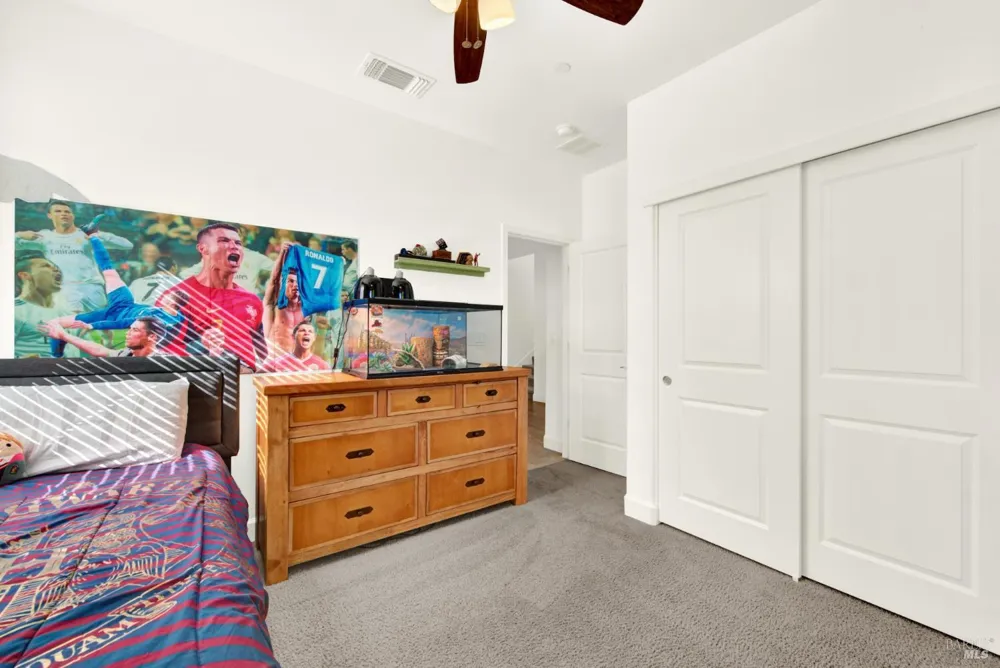 426 Crimson Circle Vacaville, CA 95687