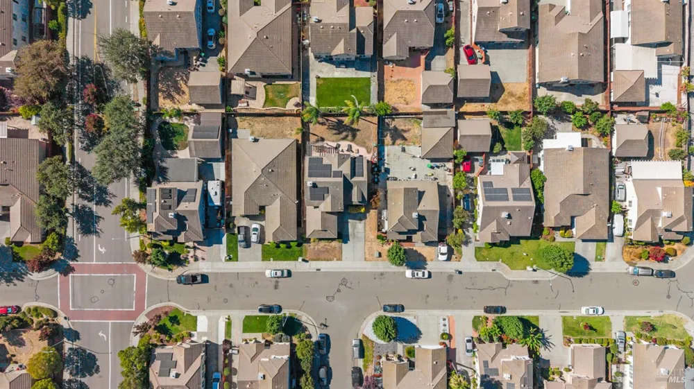 1710 Altus Lane Suisun City, CA 94585