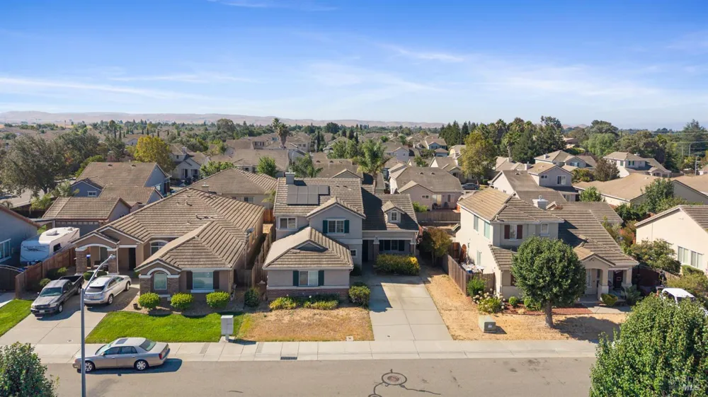 1710 Altus Lane Suisun City, CA 94585