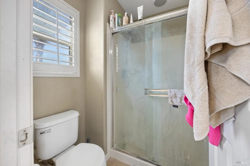 1710 Altus Lane Suisun City, CA 94585