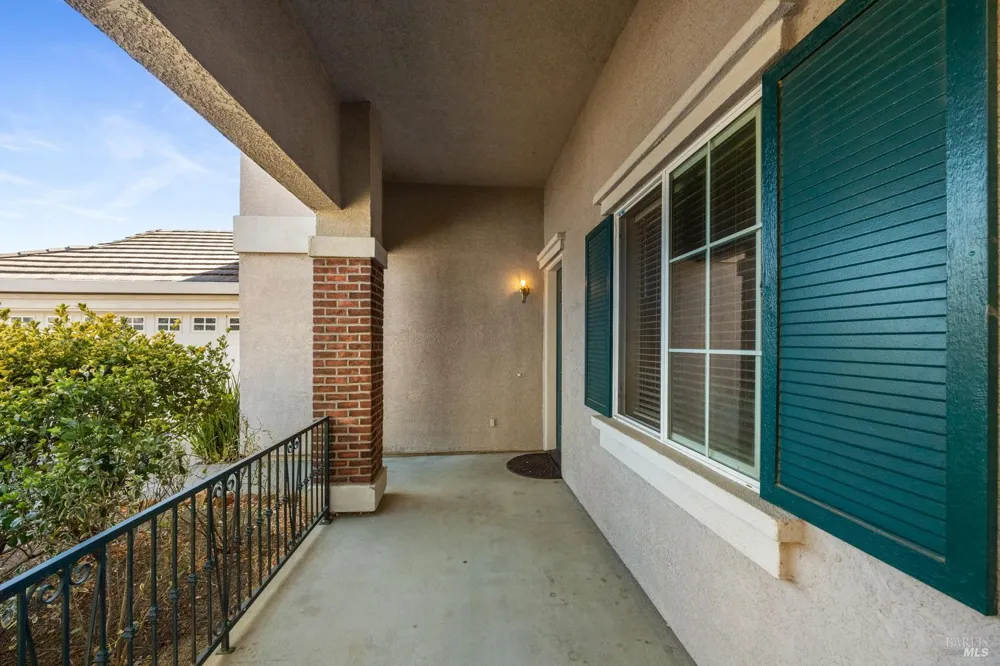 1710 Altus Lane Suisun City, CA 94585