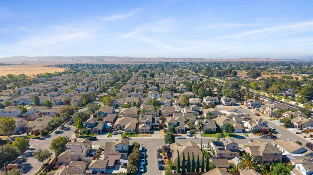 1710 Altus Lane Suisun City, CA 94585
